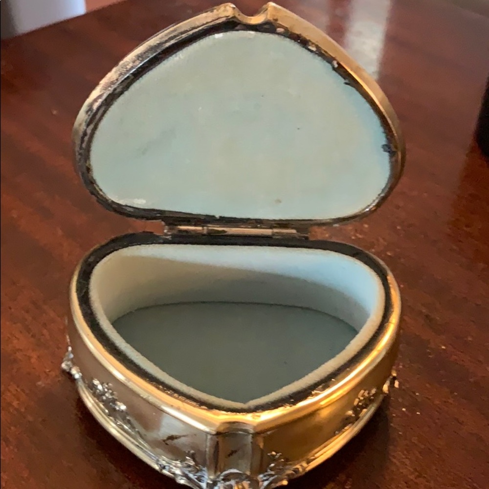 Trinket Box Embossed. - Picture 2 of 5